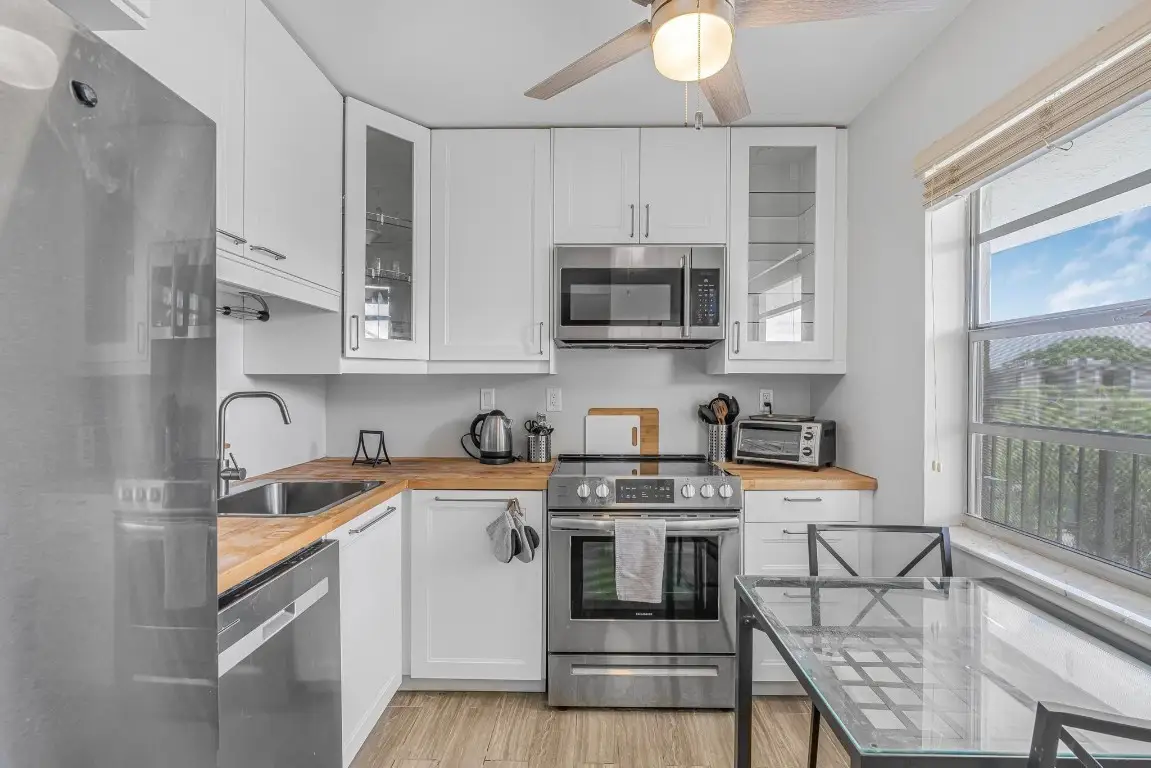 3000 NW 48th Terrace #423, Lauderhill, FL 33313 - #1