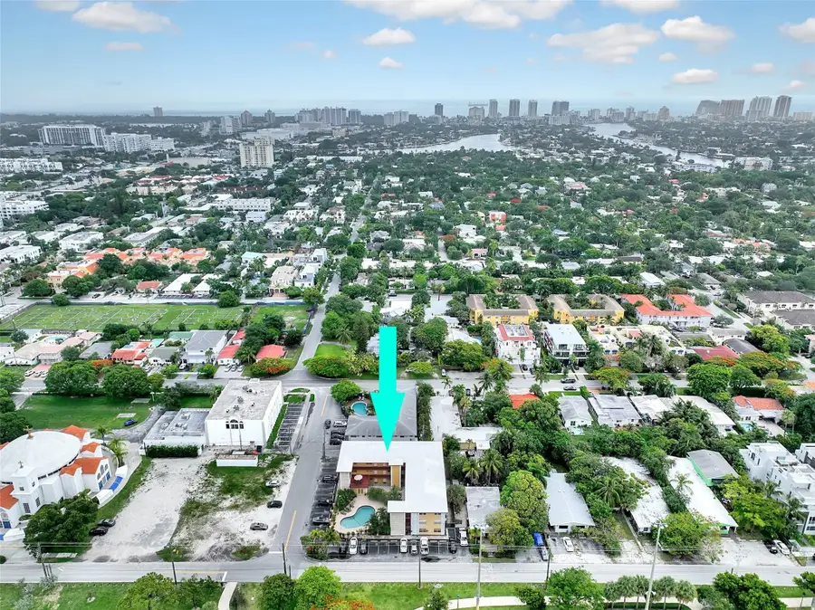 744 NE 14th Ave #4, Fort Lauderdale, FL 33304 - Image #2