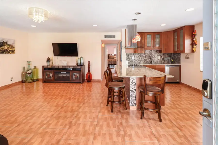 610 Burgundy M #610, Delray Beach, FL 33484 - Image #3