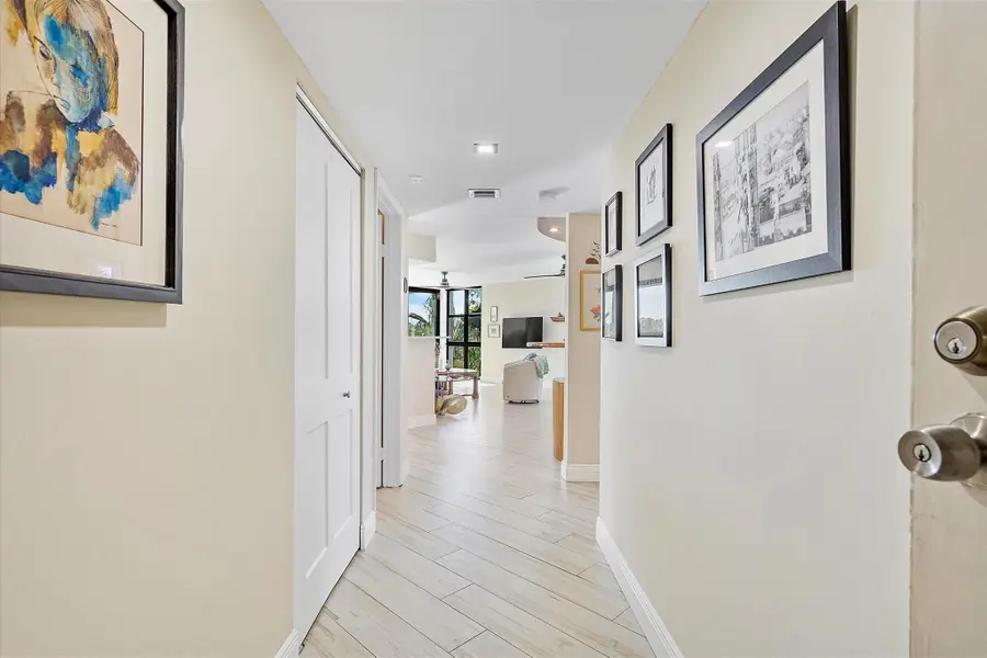 1201 River Reach Dr #403, Fort Lauderdale, FL 33315 - Image #3