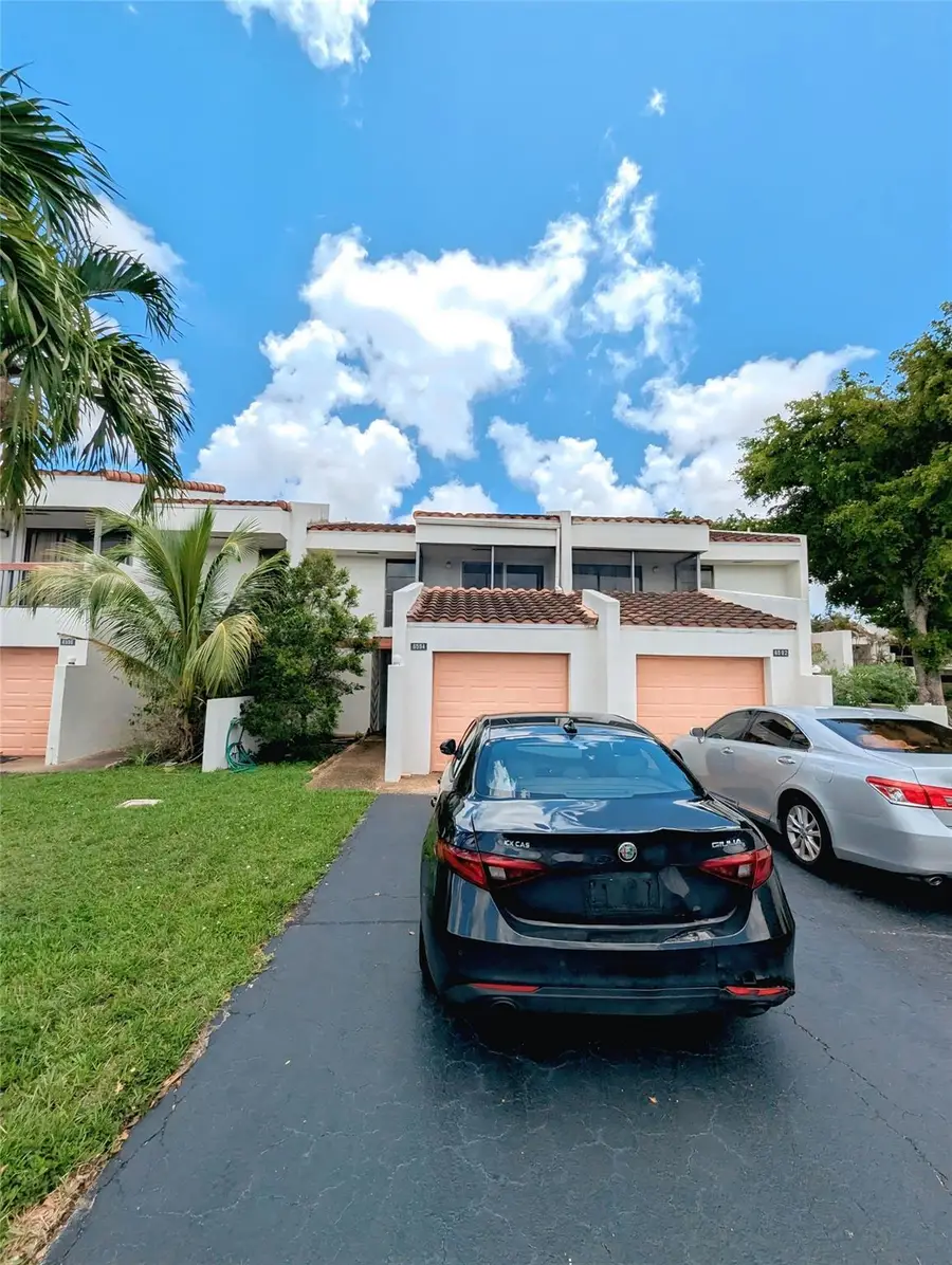 6594 Racquet Club Dr #98, Fort Lauderdale, FL 33319 - Image #3