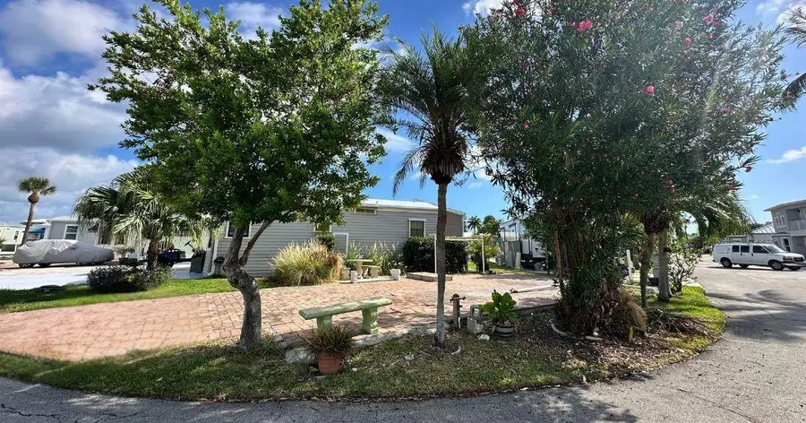 305 Nettles Boulevard, Jensen Beach, FL 34957 - Image #3