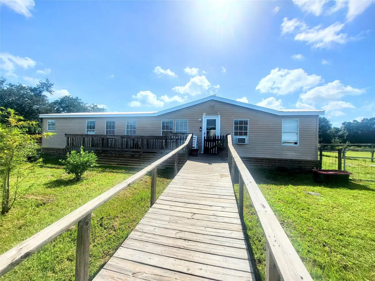 17120 NW 38th Ave, Okeechobee, FL 34972 - Image #1