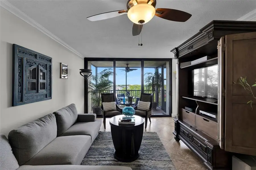 105 Lake Emerald Drive #711, Oakland Park, FL 33309 - Image #3