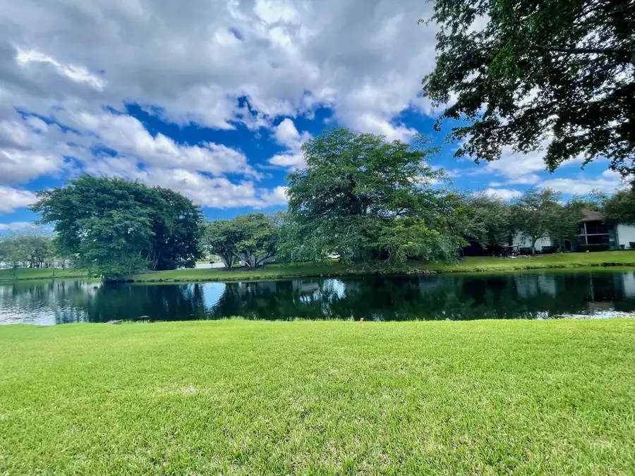 1152 NW 83rd Ave #D66, Plantation, FL 33322 - Image #2