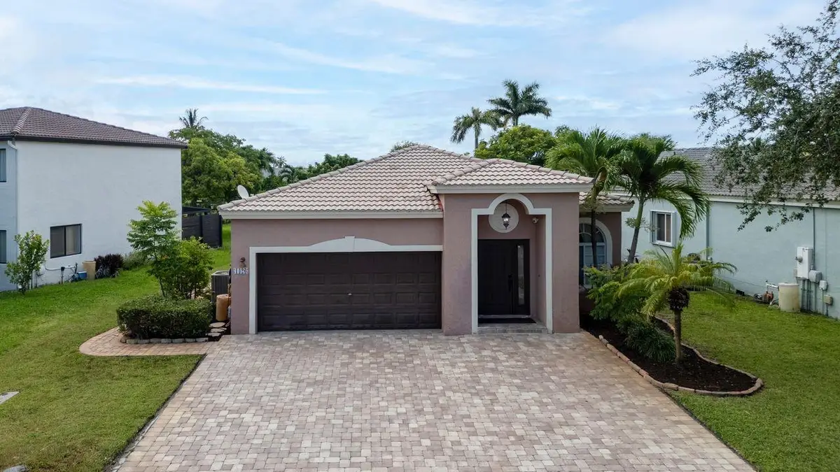 1426 SW 45th Way, Deerfield Beach, FL 33442 - Image #1