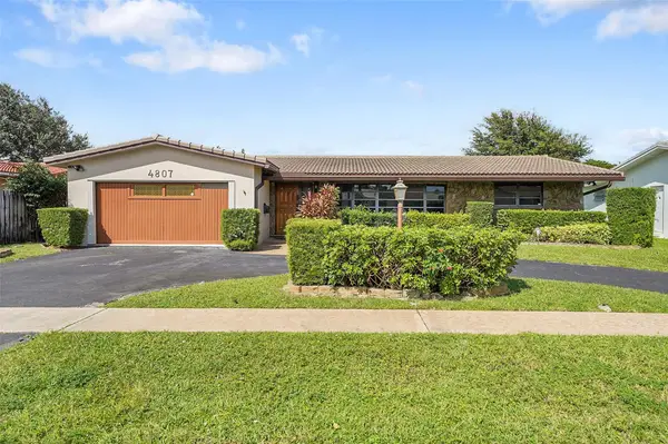 4807 Cleveland St, Hollywood, FL 33021