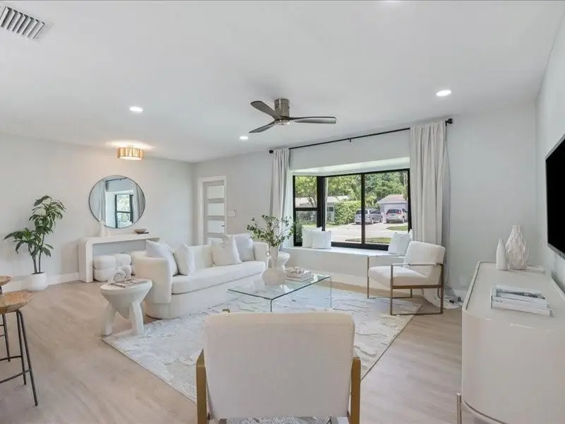 984 SW 7th St, Boca Raton, FL 33486 - Image #3