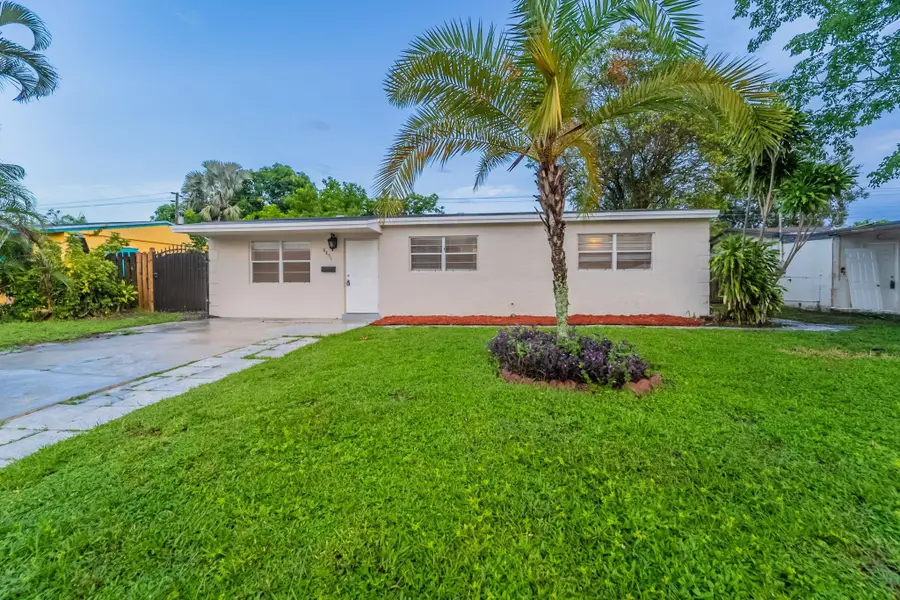 6851 Raleigh St, Hollywood, FL 33024 - Image #3