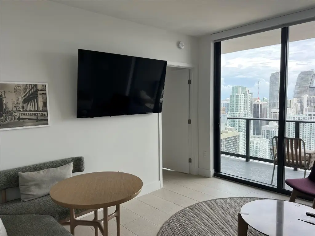 159 NE 6th Street #4508, Miami, FL 33132 - Image #1