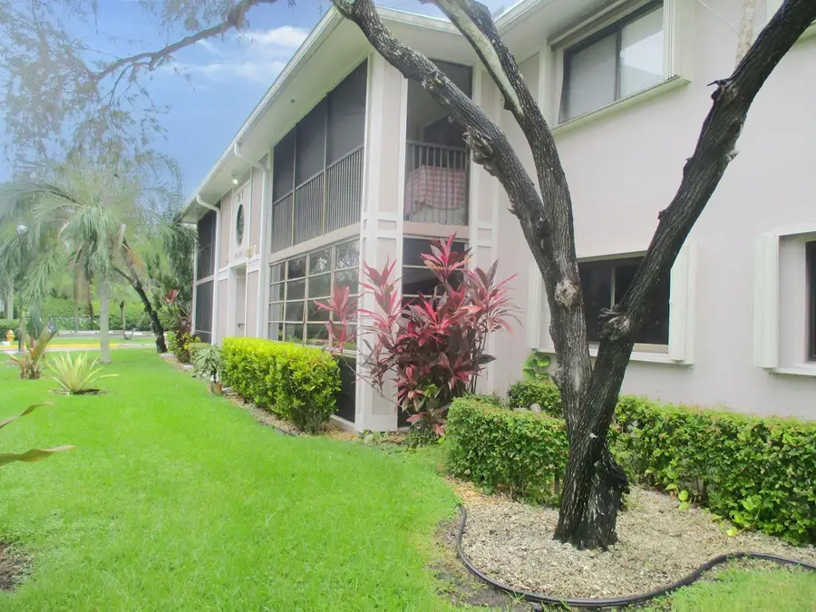 10909 W Clairmont Cir #103, Fort Lauderdale, FL 33321 - Image #3