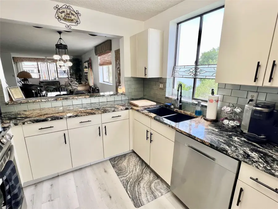 10842 W Clairmont Cir #310, Tamarac, FL 33321 - Image #2