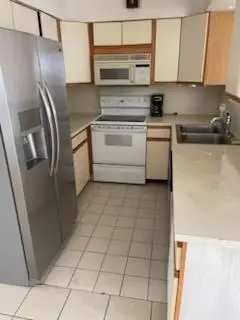 Address Withheld By Seller, Oakland Park, FL 33334 - Image #3