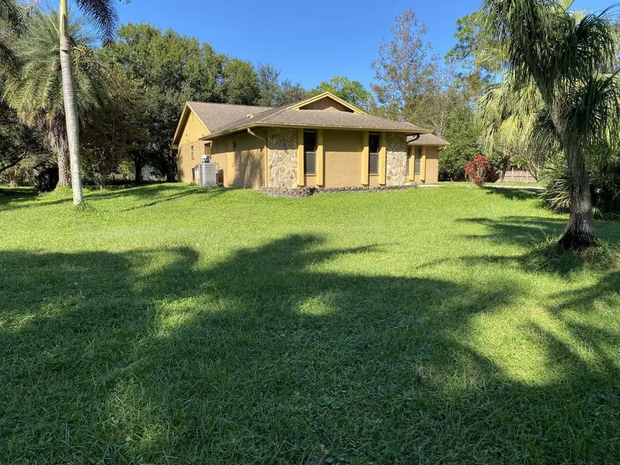 13309 N 42nd Rd, West Palm Beach, FL 33411 - Image #2