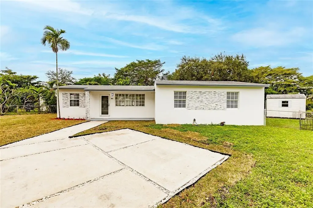 3075 NW 68th St, Miami, FL 33147 - Image #1