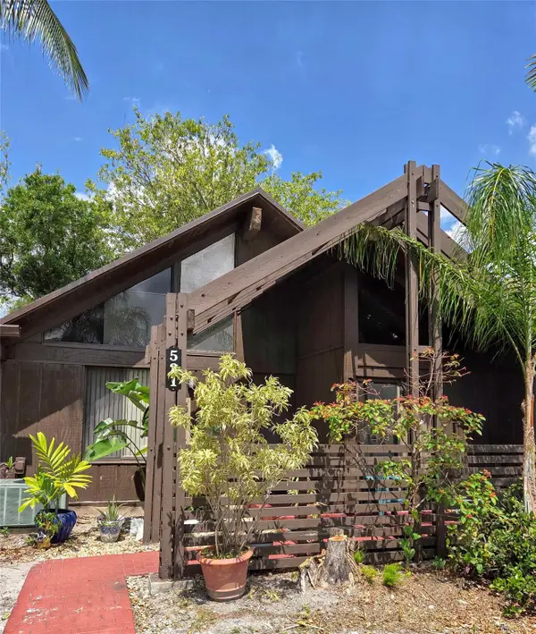 521 N University Dr #3-8, Plantation, FL 33324