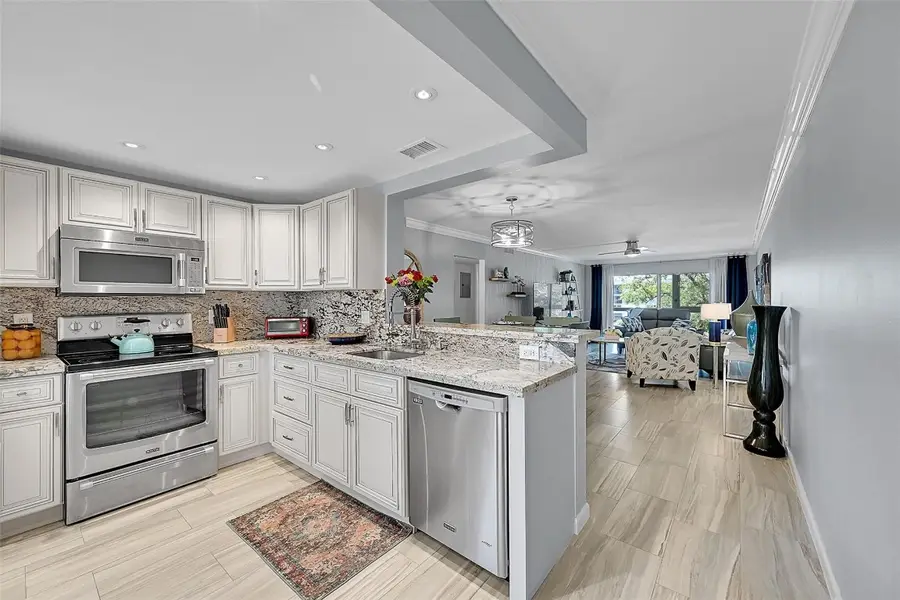 3203 Portofino Point #B3, Coconut Creek, FL 33066 - Image #2