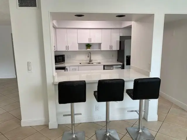 9440 Live Oak Pl #307, Davie, FL 33324 - Image #2