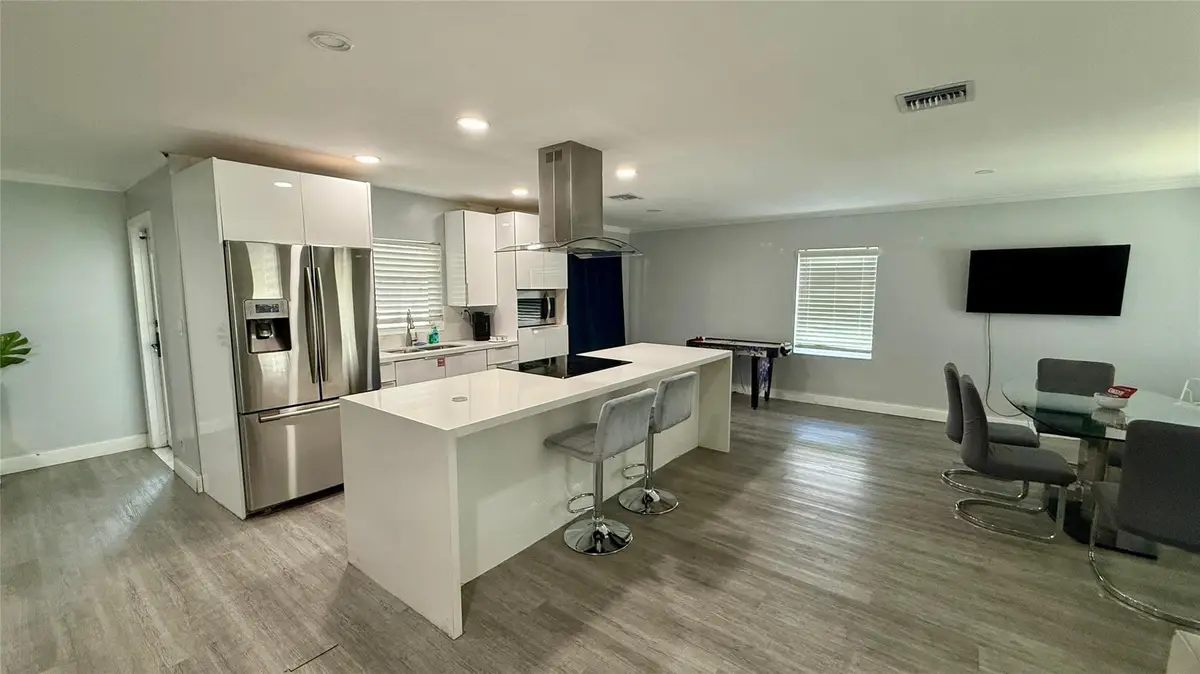 8231 SW 9th St, North Lauderdale, FL 33068 - Image #1