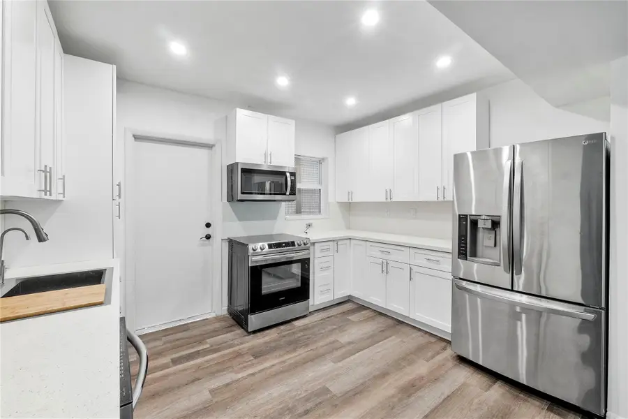 6751 Cypress Rd #204, Plantation, FL 33317 - Image #2