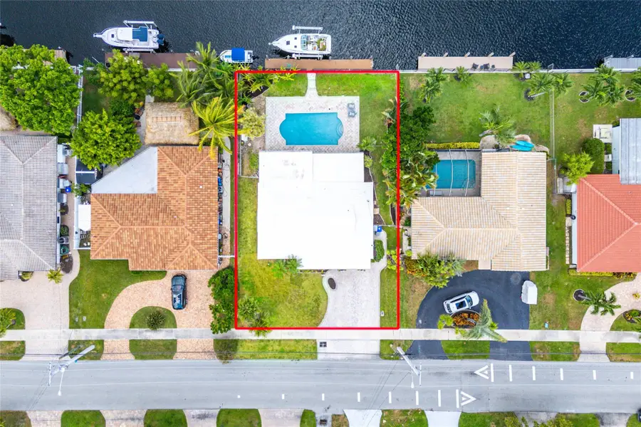 381 SE 6th Ter, Pompano Beach, FL 33060 - Image #2