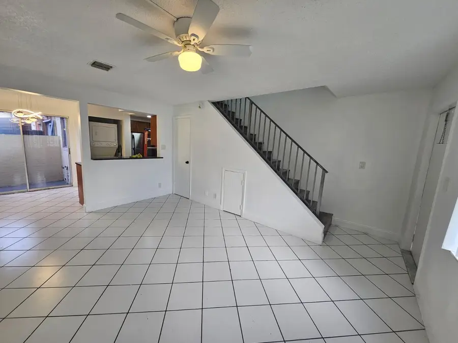 6609 Winfield Blvd #102-A, Pompano Beach, FL 33063 - Image #3