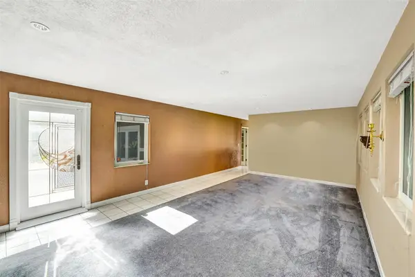 5562 SW 1st Ct, Plantation, FL 33317