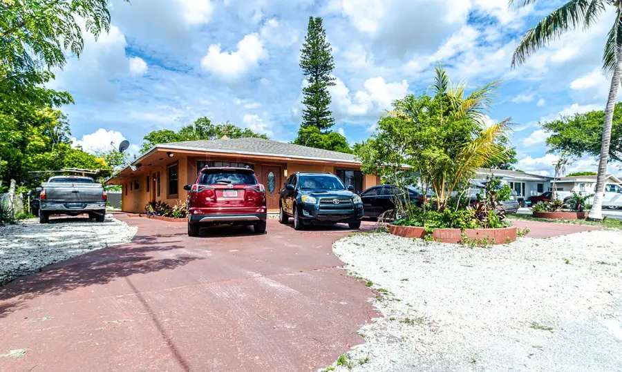 661 SW 28th Way, Fort Lauderdale, FL 33312 - Image #3