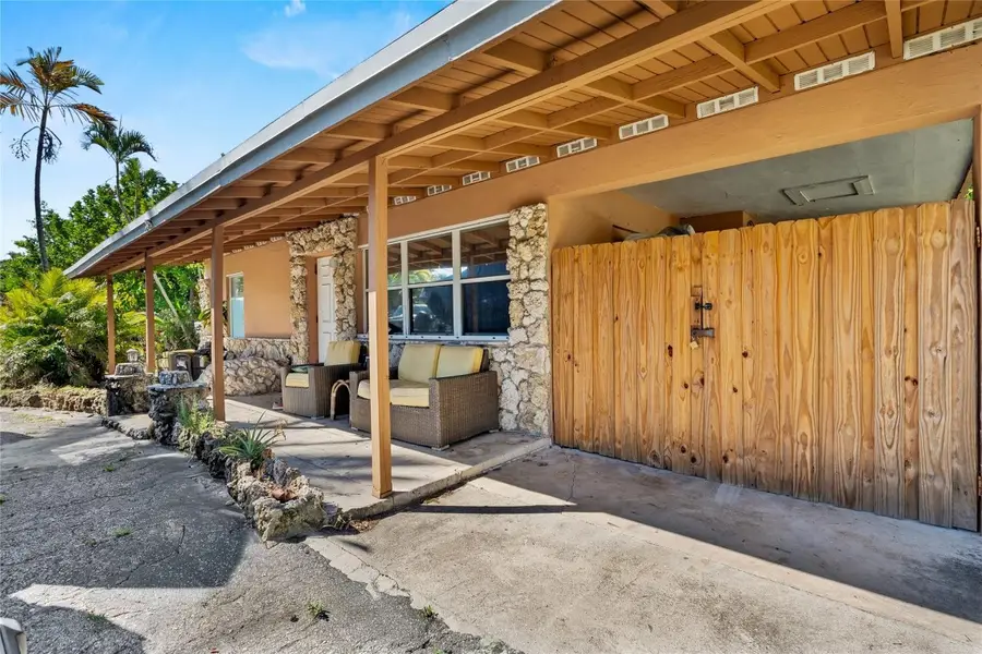 2481 NE 15th Avenue, Pompano Beach, FL 33064 - Image #2