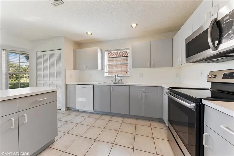 7697 NW 25th St, Margate, FL 33063 - Image #3