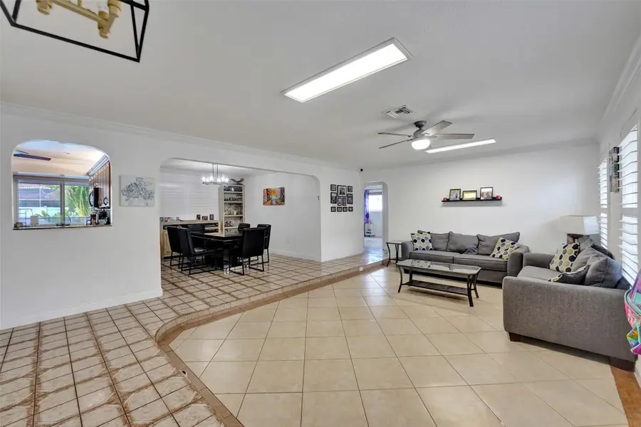 3611 N 33rd Ter, Hollywood, FL 33021 - Image #3