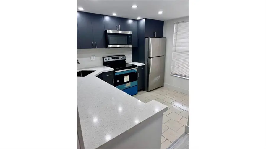 6001 NW 61st Avenue #102, Tamarac, FL 33319 - #2