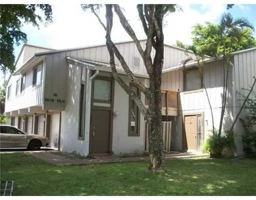 5814 NW 21st Street #38E, Fort Lauderdale, FL 33313 - Image #1