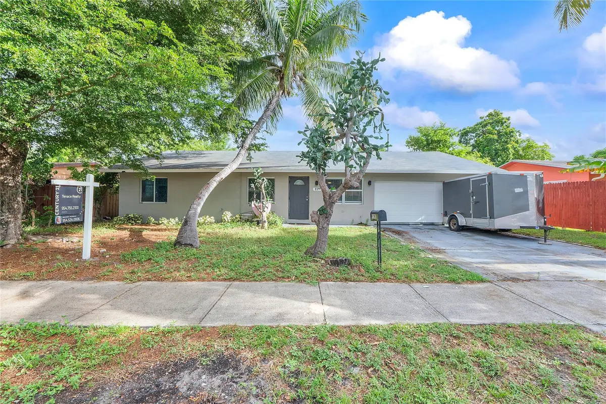 11 NE 18th Street, Pompano Beach, FL 33060 - #1