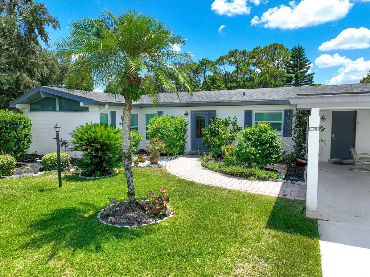 120 Happiness Ave, Lake Placid, FL 33852 - Image #1