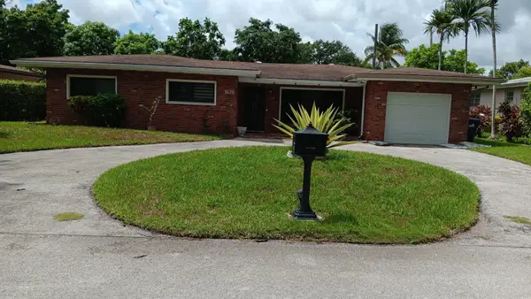 1070 NW 149th St, Miami, FL 33168