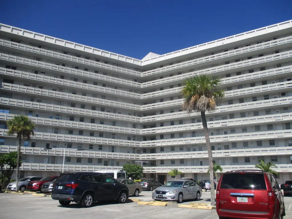 1401 NE Miami Gardens Drive #488, Miami, FL 33179 - Image #1