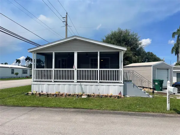 8581 SW 16th St, Davie, FL 33324