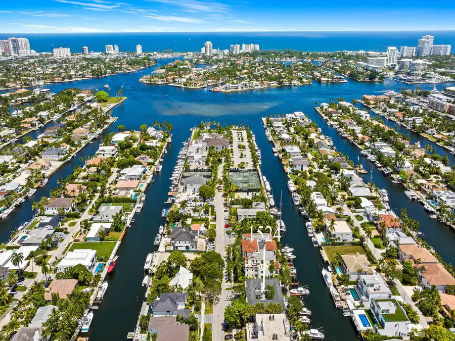 1524 SE 12th St #6, Fort Lauderdale, FL 33316 - Image #3