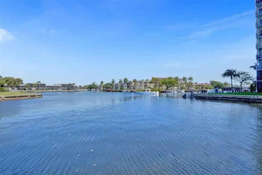 930 SE 9th Avenue #16, Pompano Beach, FL 33060 - Image #2