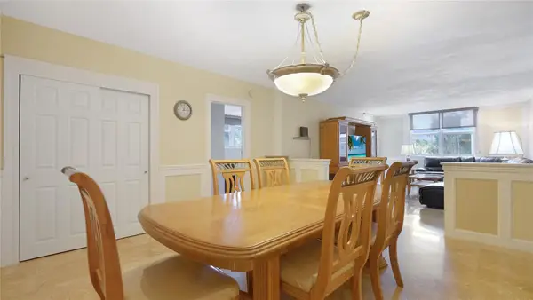 4250 Galt Ocean Dr #1A, Fort Lauderdale, FL 33308