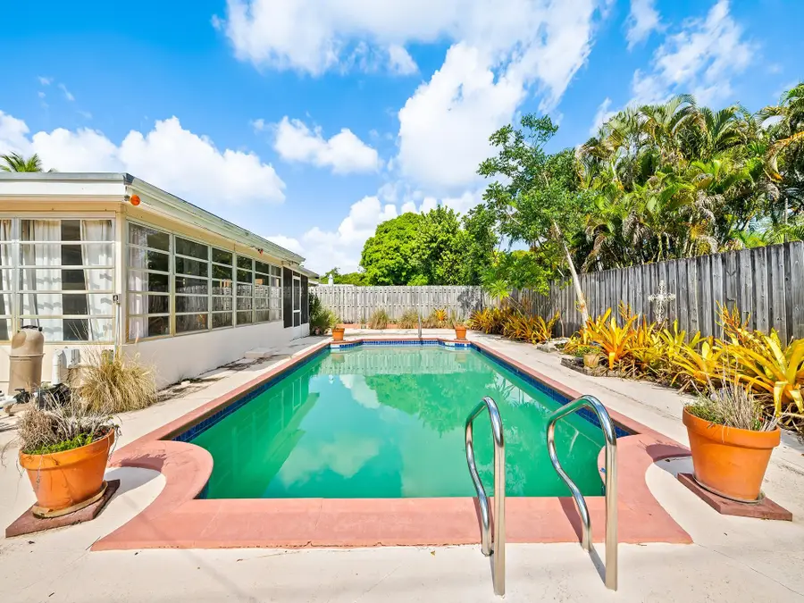 2341 SW 15th St, Fort Lauderdale, FL 33312 - Image #3