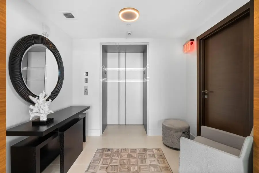 101 S Fort Lauderdale Beach Boulevard #1806, Fort Lauderdale, FL 33316 - Image #3