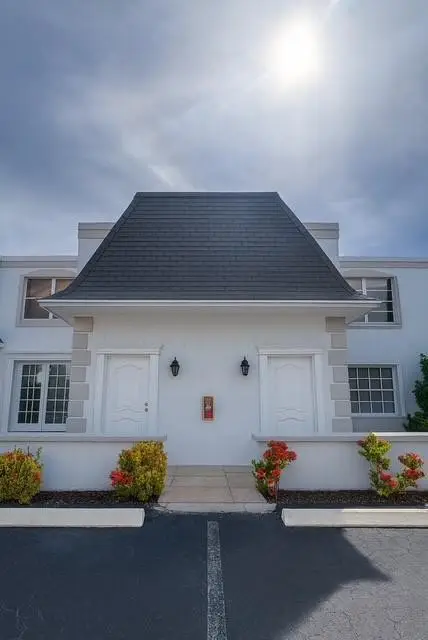 916 NE 27th Avenue #916, Hallandale Beach, FL 33009 - Image #1