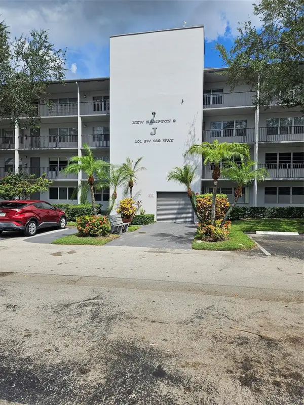 101 SW 132 Way #218, Pembroke Pines, FL 33027
