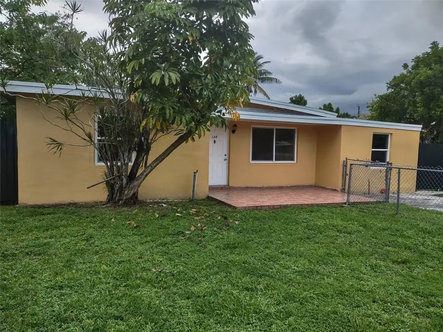 128 Miami Gardens Road, West Park, FL 33023 - #3
