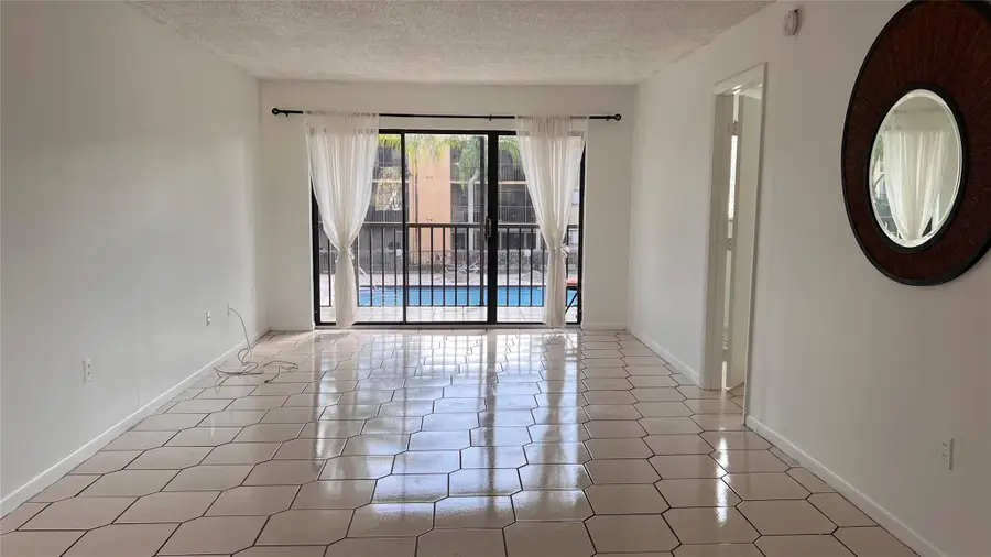 8415 SW 107th Ave #208W, Miami, FL 33173 - Image #2