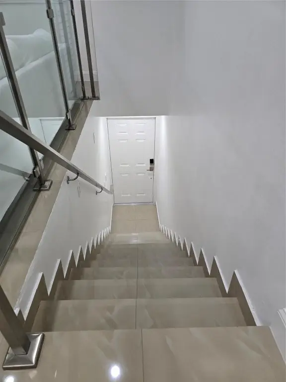 7895 W 29th Lane #202-16, Hialeah, FL 33018 - Image #2