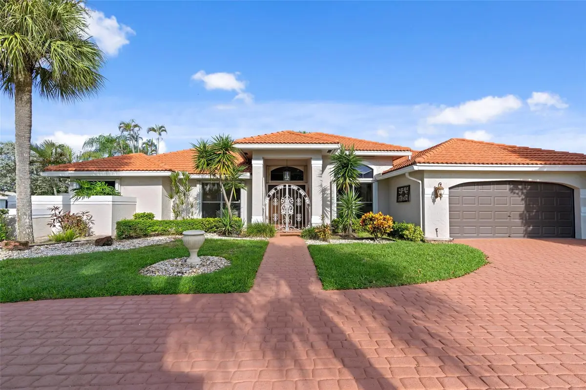 21913 Old Bridge Trl, Boca Raton, FL 33428 - Image #1