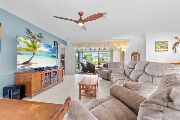 9260 NW 21st Mnr, Sunrise, FL 33322